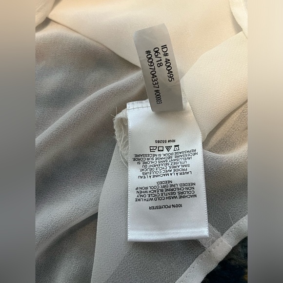 Express Portofino Slim Sheer Blouse - Picture 7 of 14